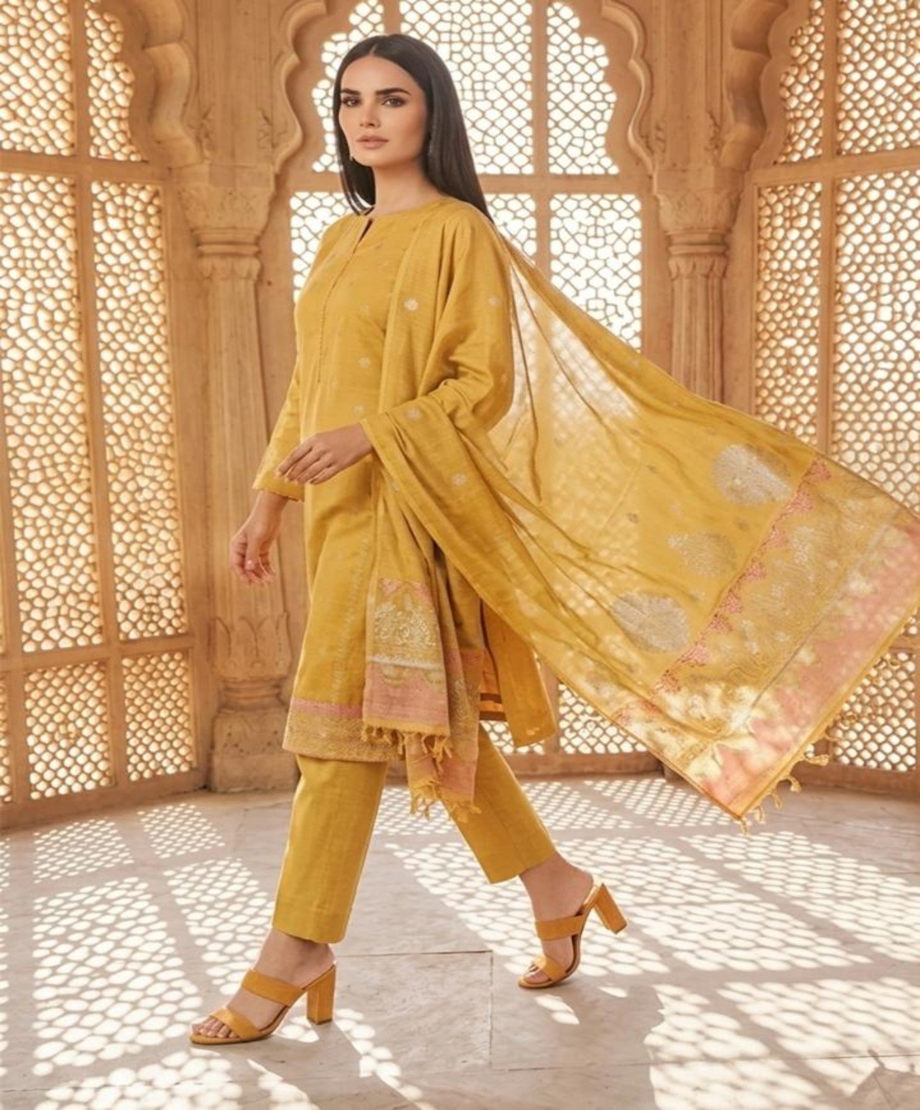 Regalia Jacquard Printed Lawn 3pc vol.2.D1